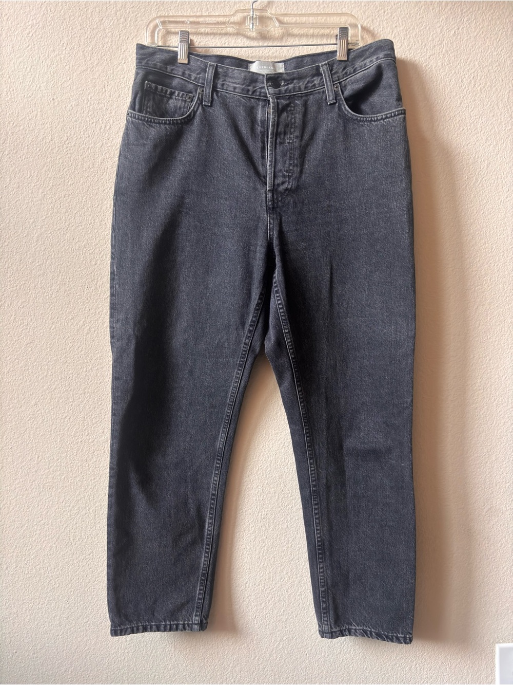 Everlane Straight Ankle Jeans — Charcoal Black